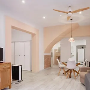  Apartamento Loft Con Encanto En El Corazon Historico De Peralada